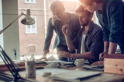 浅谈企业宣传片策划重点 以创意服务为核心